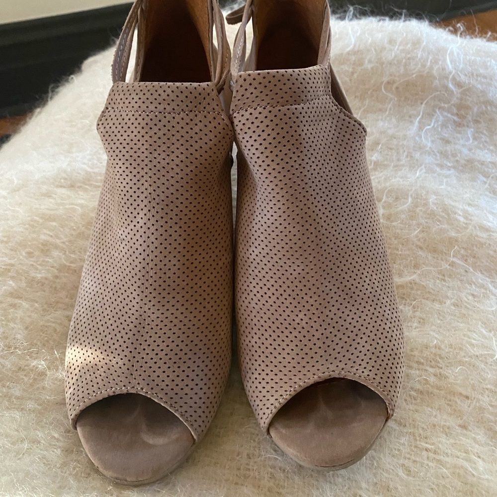 European Leather Wedge Sandal - comfy!